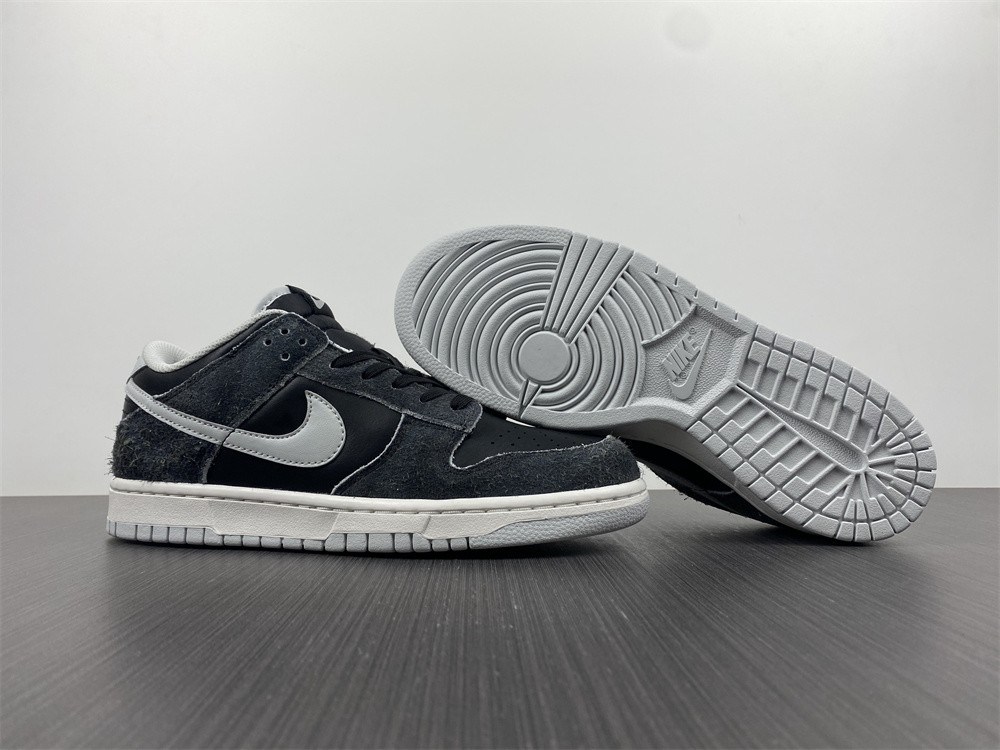 Dunk Low  DH7913-001